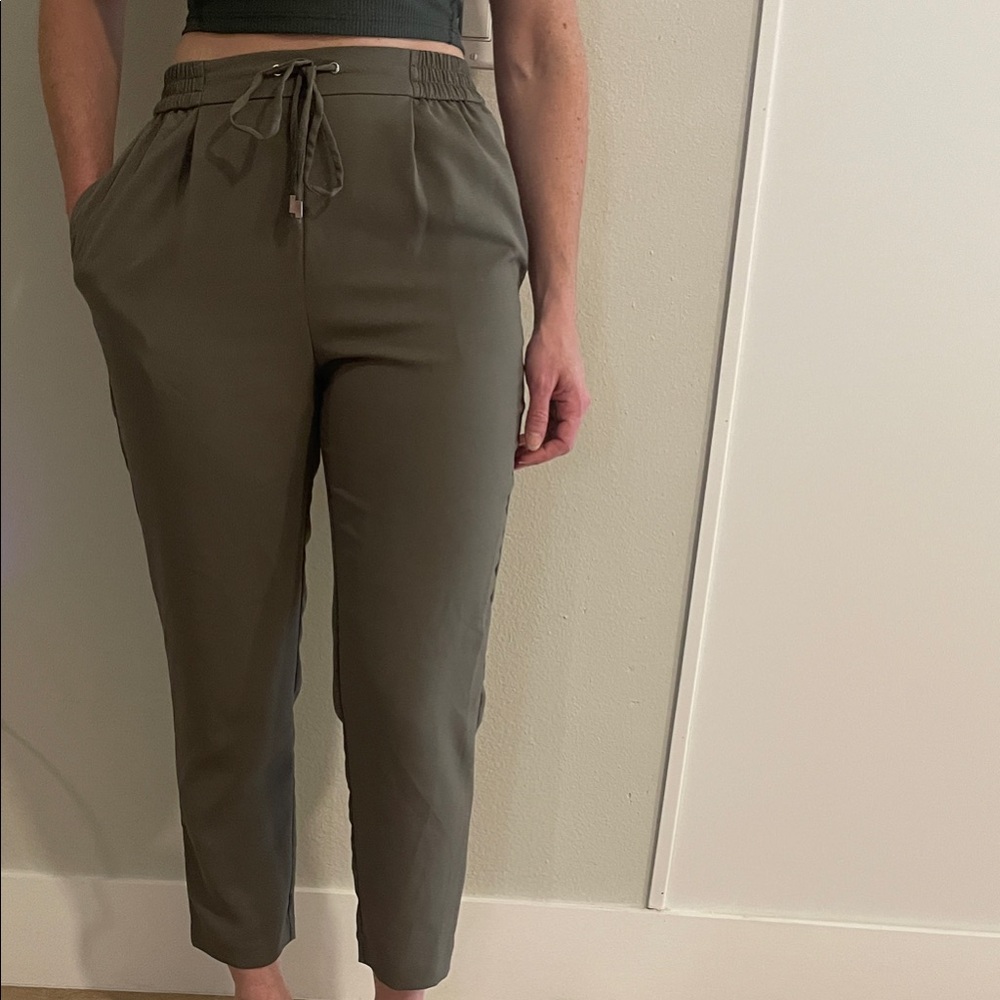 Zara Sage Cropped Drawstring Pants